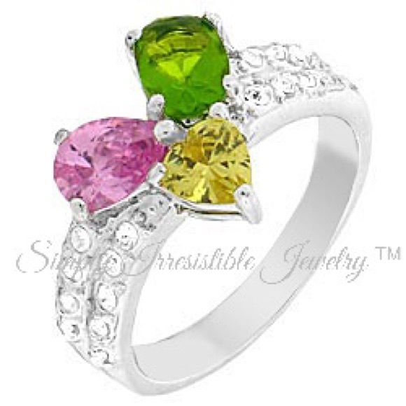 Tri-Color Ring - Picture 5 of 5