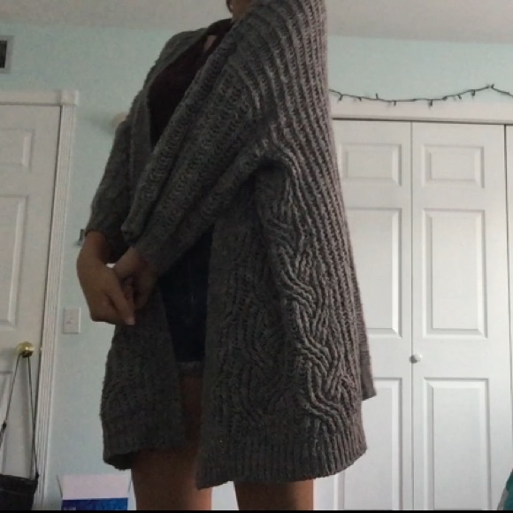 ✨Gray Urban Outfitters Cardigan✨ - Picture 3 of 3