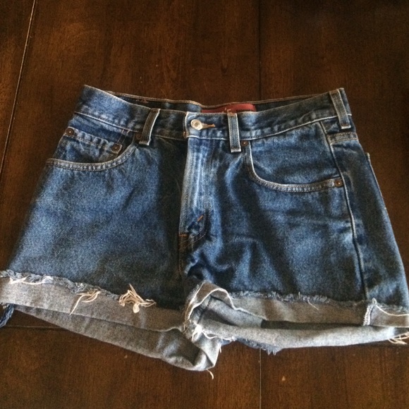 Levi denim cut-off shorts