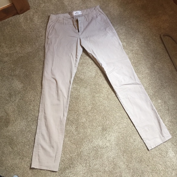 Hollister skinny khakis