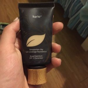 Tarte Foundation-Ivory and Flat Iron (BOGO)