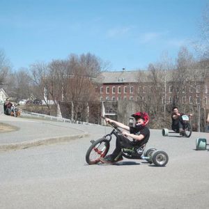 Meet your Posher, Logan