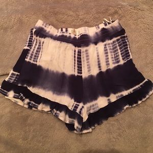 Tie-diy shorts