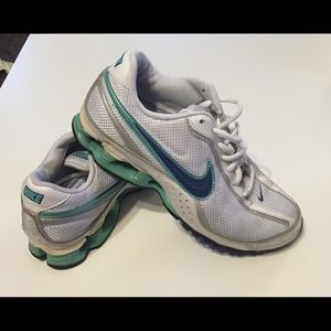 Nike Shox