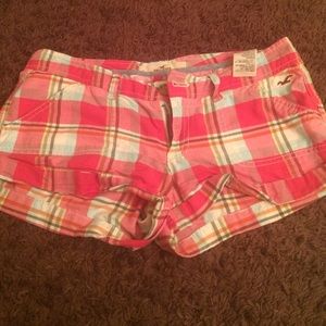 Hollister social stretch plaid shorts