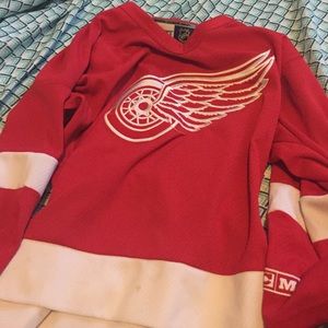 Detroit red wings jersey