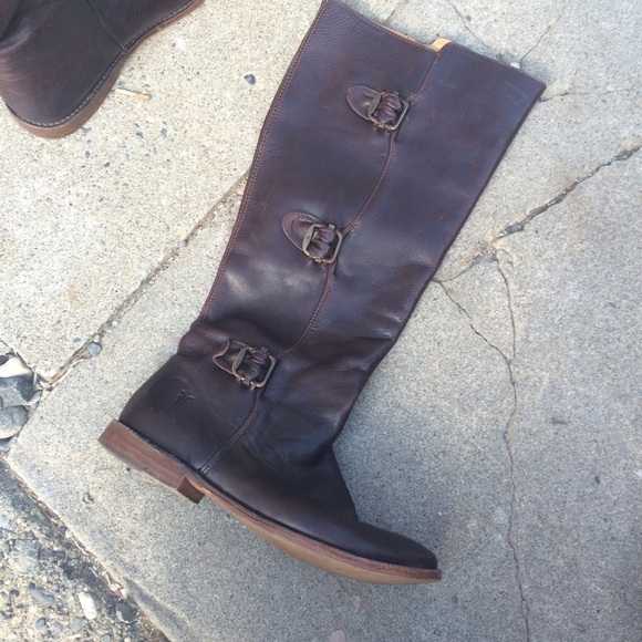 Frye tall boots brown leather size 6