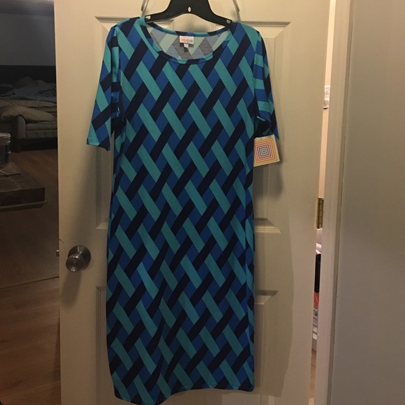 LuLaRoe Julia NWT