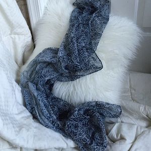Scarf