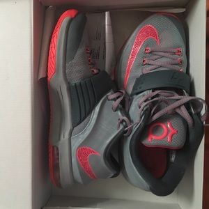 KD VII