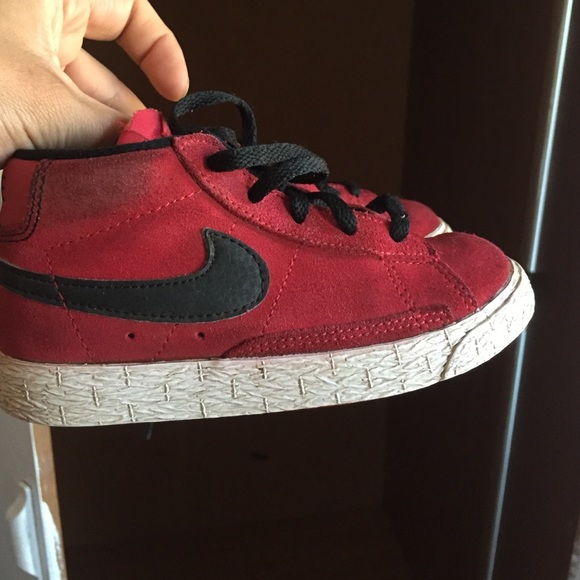 Nike Blazers toddler 9c