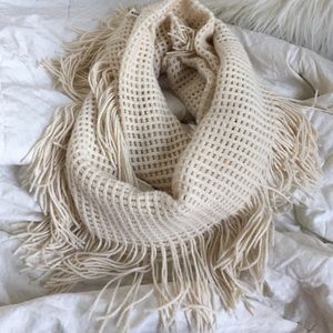 Infinity scarf