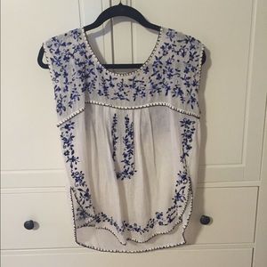 Lovely Boho Style Shirt Size M