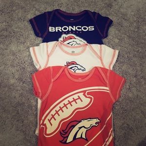 Broncos onesies lot!!