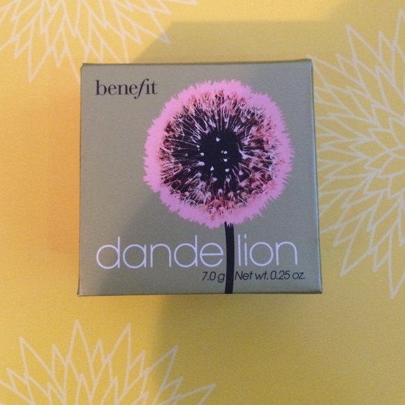 Brand new Full size Benefit Dandelion blush