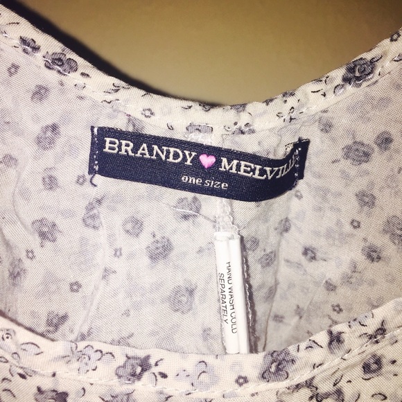 Brandy Melville floral tank top - Picture 3 of 3