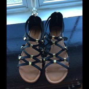 ✨Super Cute Sandals✨