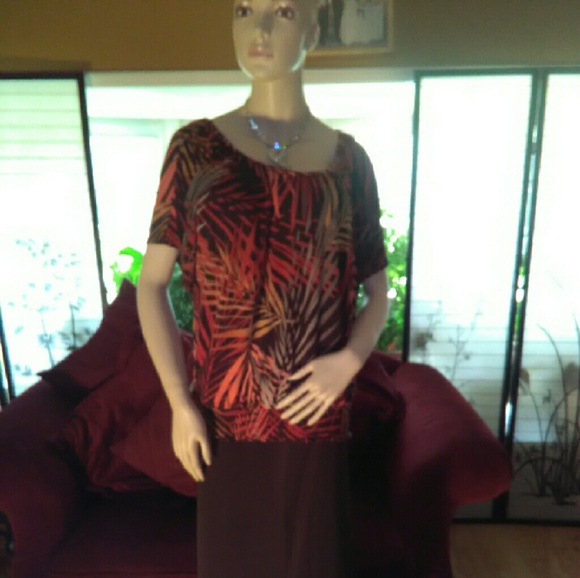 Brown - Picture 3 of 4