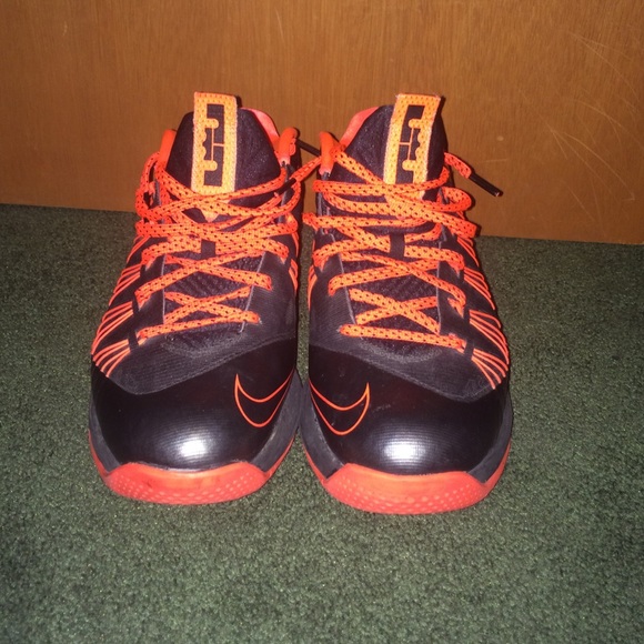 Nike LeBron 10 low - Picture 4 of 4