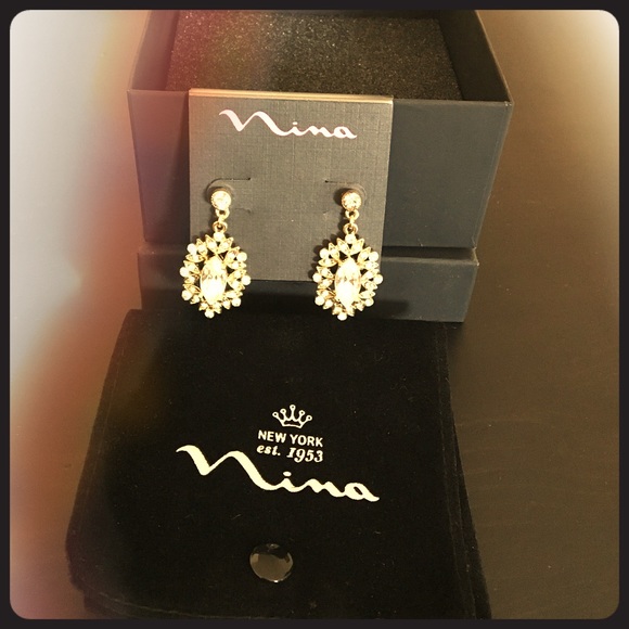 Nina 'Celia' Marquise Drop earrings!