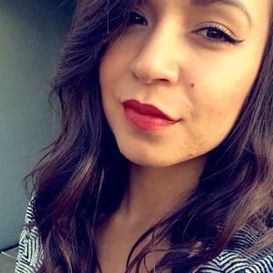 Meet your Posher, Genessis