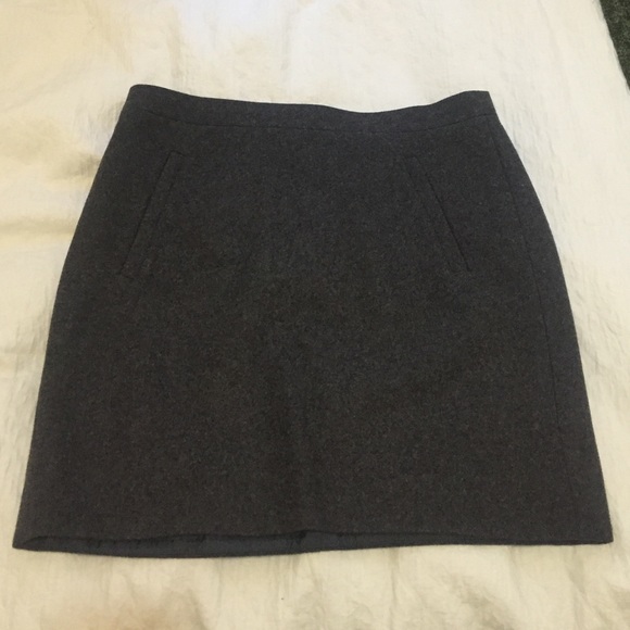 J CREW FACTORY gray wool mini skirt