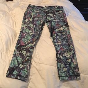 Size 8 lulu lemon run inspired tights