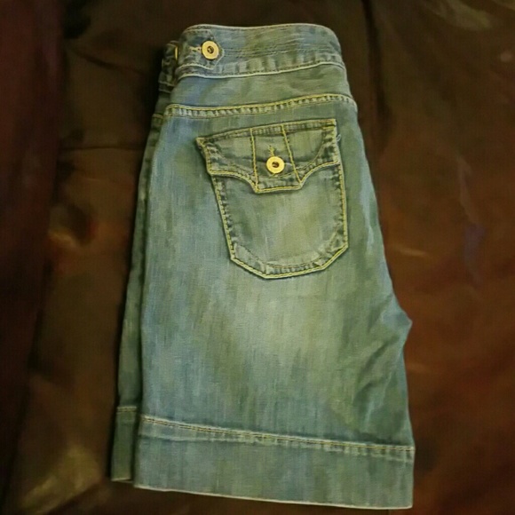 Guess Jean shorts