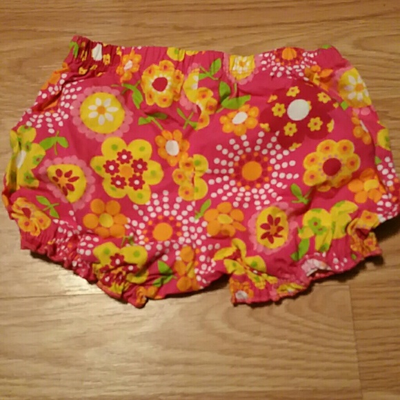 Flower romper shorts - Picture 3 of 3