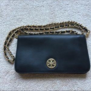 💐SOLD💐 Tory Burch Adalyn Chain Crossbody Clutch