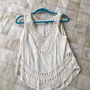 American Eagle cream tank top