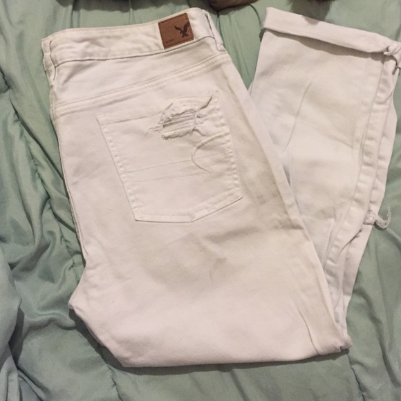 American eagle white jeans