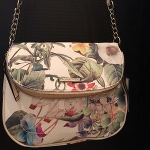 New With Tag, Dana Buchman botanical print bag