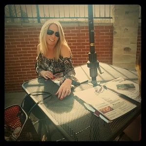 Meet your Posher, Nikki