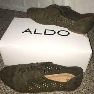 "Glaniel" Aldo Flats with laces