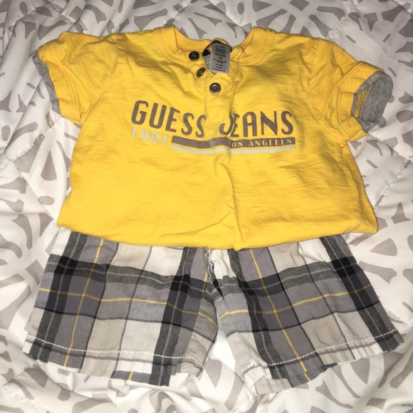 Gap shirt and short set