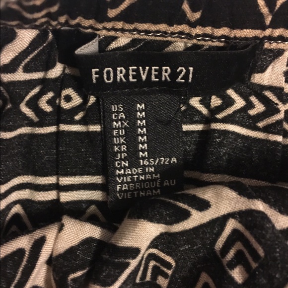 Very cute romper medium - Picture 3 of 4