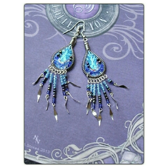🍁 BLUE SILK BEADED EARRINGS - Picture 2 of 3