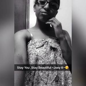 Meet your Posher, Elyza