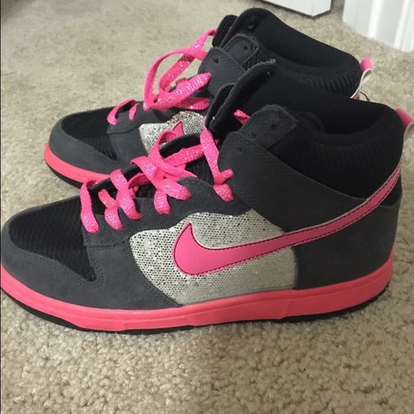 Women's Nike High Tops- Sz 7.5