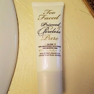 Primed & Poreless Pure
