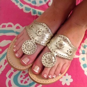 Girls Jack Rogers in Platinum