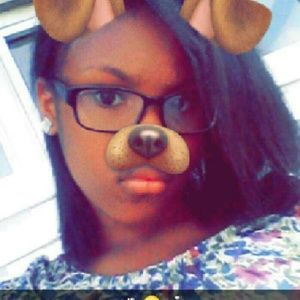 Meet your Posher, Nia