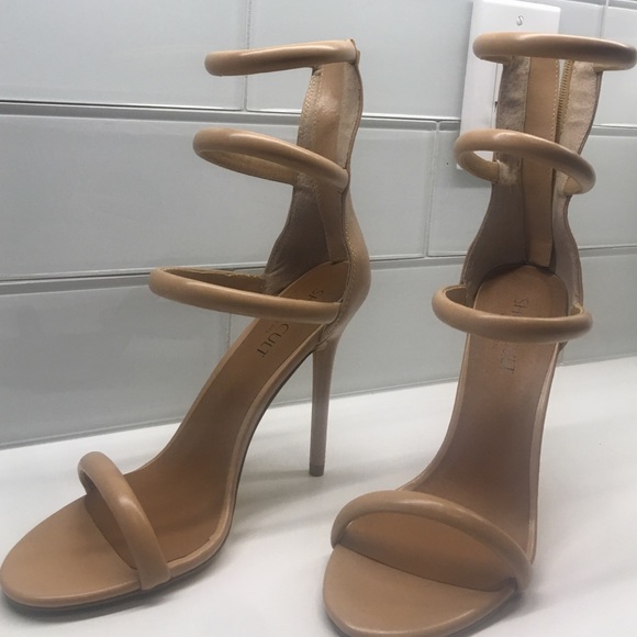 Women's heeled sandals - Picture 2 of 3