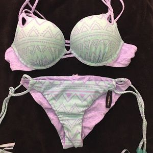 The gorgeous Victoria's Secret crossback bikini