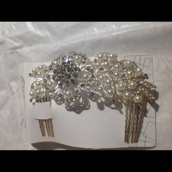 Bridal hair comb