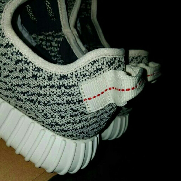 Turtle dove yeezy 350 - Picture 2 of 4
