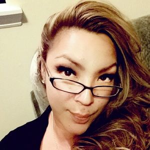 Meet your Posher, Felicia