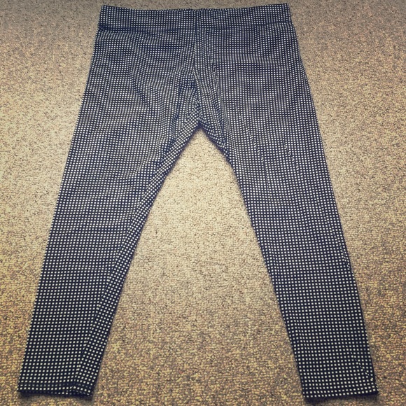 Checkered leggings🏁