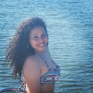 Meet your Posher, Colombianita